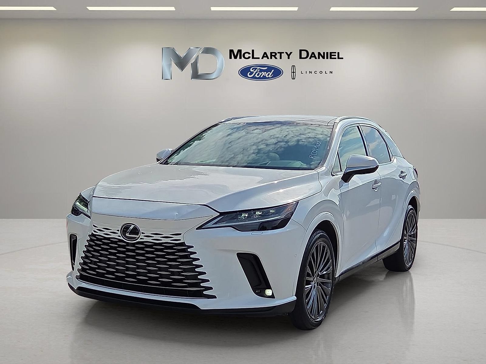 Used 2024 Lexus RX 350 FWD w/ Convenience Package video 2