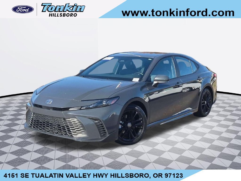 Used 2025 Toyota Camry SE