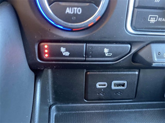 Used 2024 Chevrolet Tahoe LT image 31