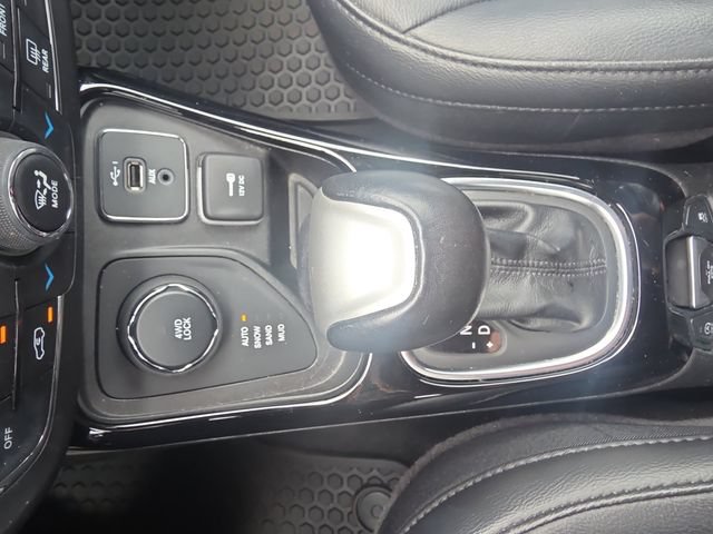 Used 2019 Jeep Compass Latitude AWD/4WD image 25