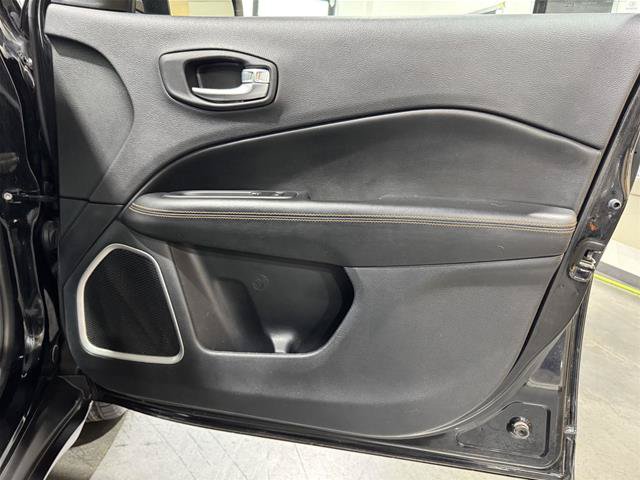 Used 2021 Jeep Compass Limited AWD/4WD image 26