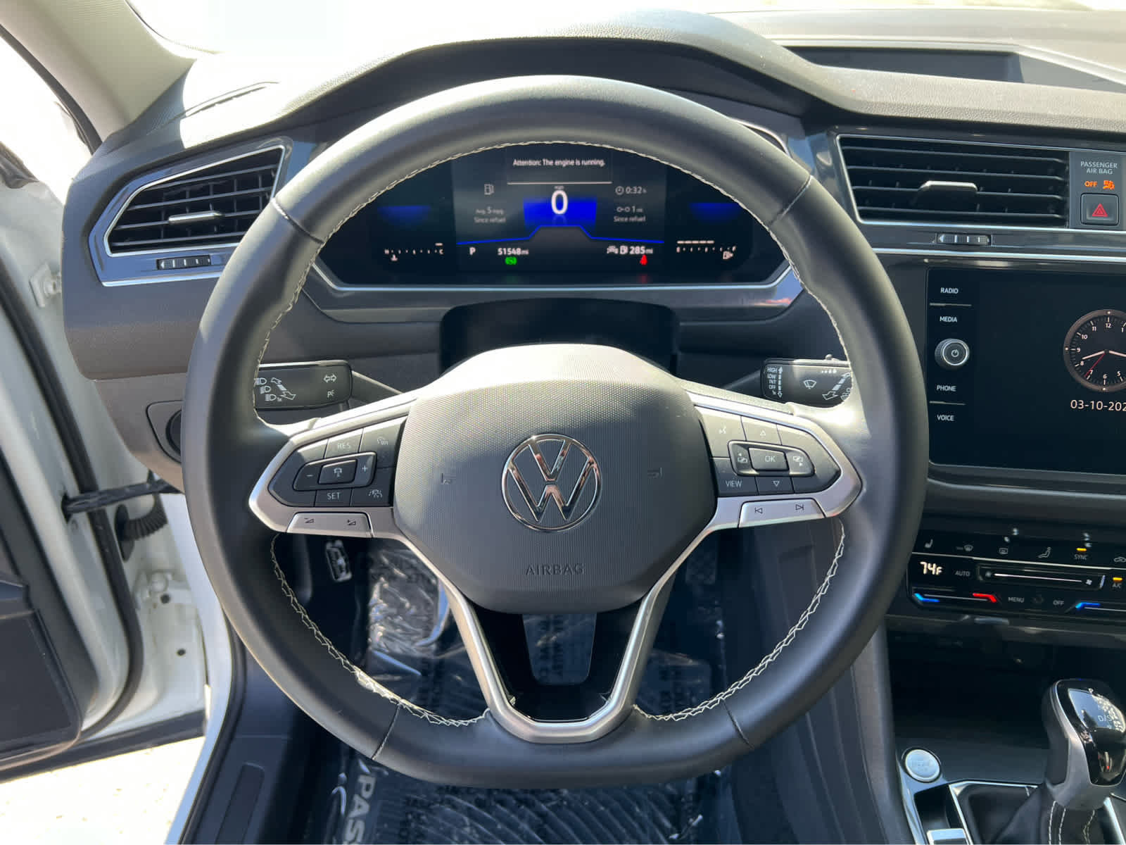 Used 2022 Volkswagen Tiguan SE image 32