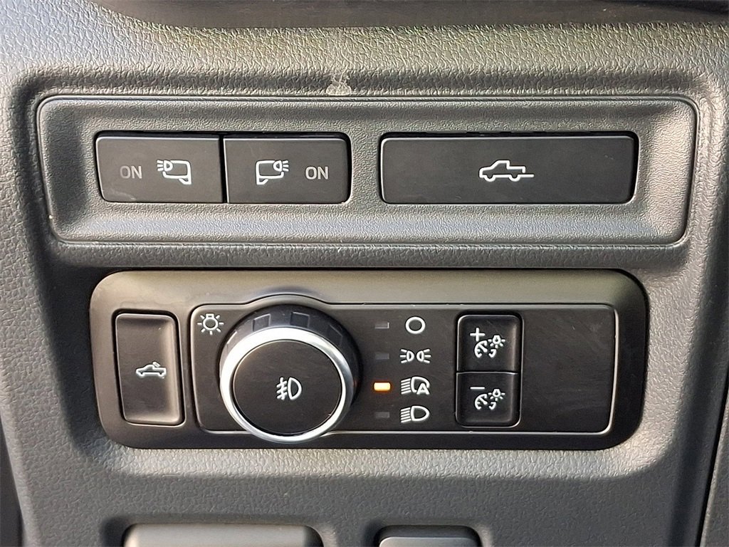 Certified 2023 Ford F150 Lariat w/ Equipment Group 502A High image 25