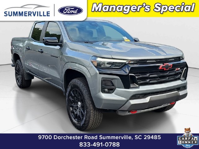 Used 2024 Chevrolet Colorado Z71 w/ Z71 Convenience Package 2