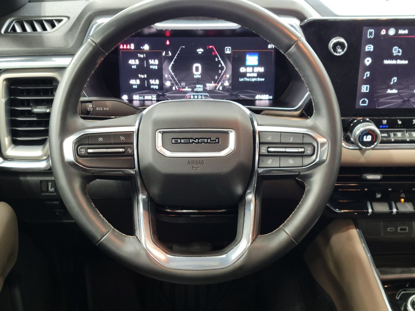 Used 2025 GMC Canyon Denali AWD/4WD image 28