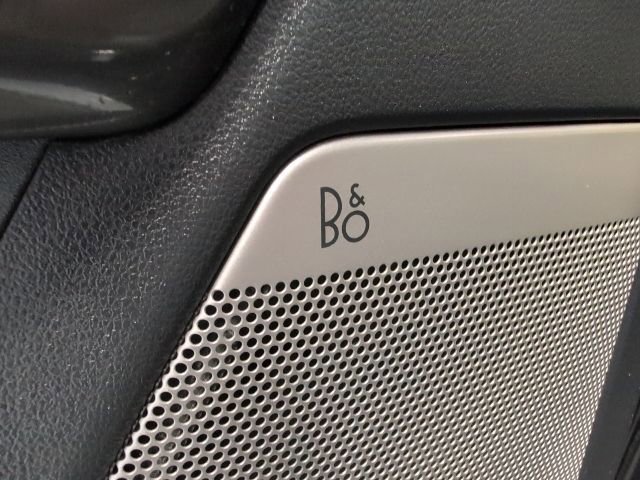 Certified 2023 Ford F150 Lariat w/ Equipment Group 502A High image 16