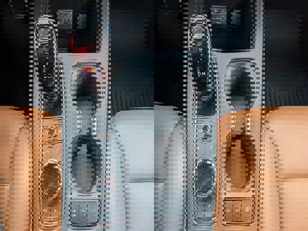 Used 2023 Cadillac XT4 Sport image 13