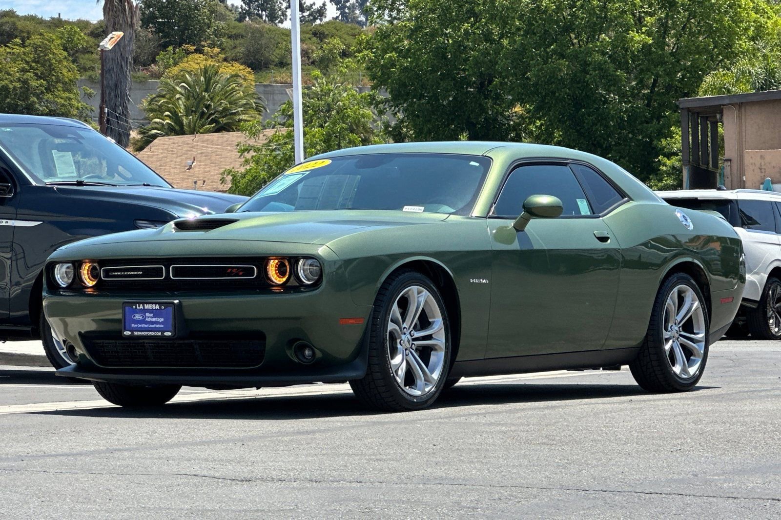 Used 2022 Dodge Challenger R/T RWD image 6