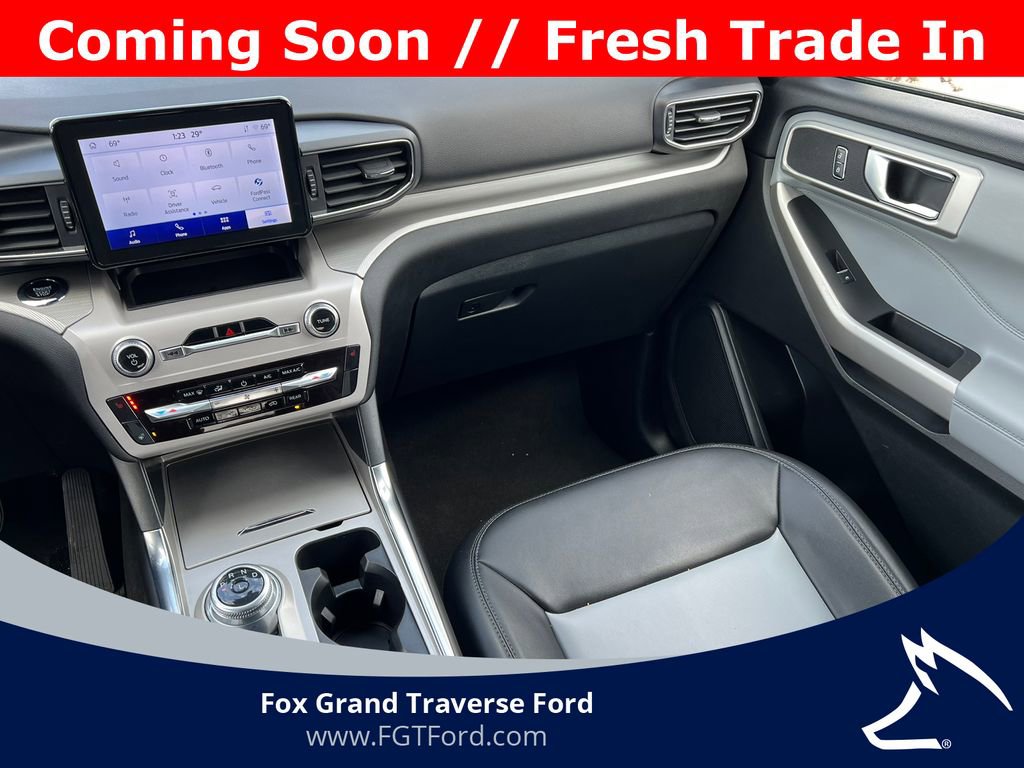 Certified 2023 Ford Explorer XLT w/ Equipment Group 202A image 33