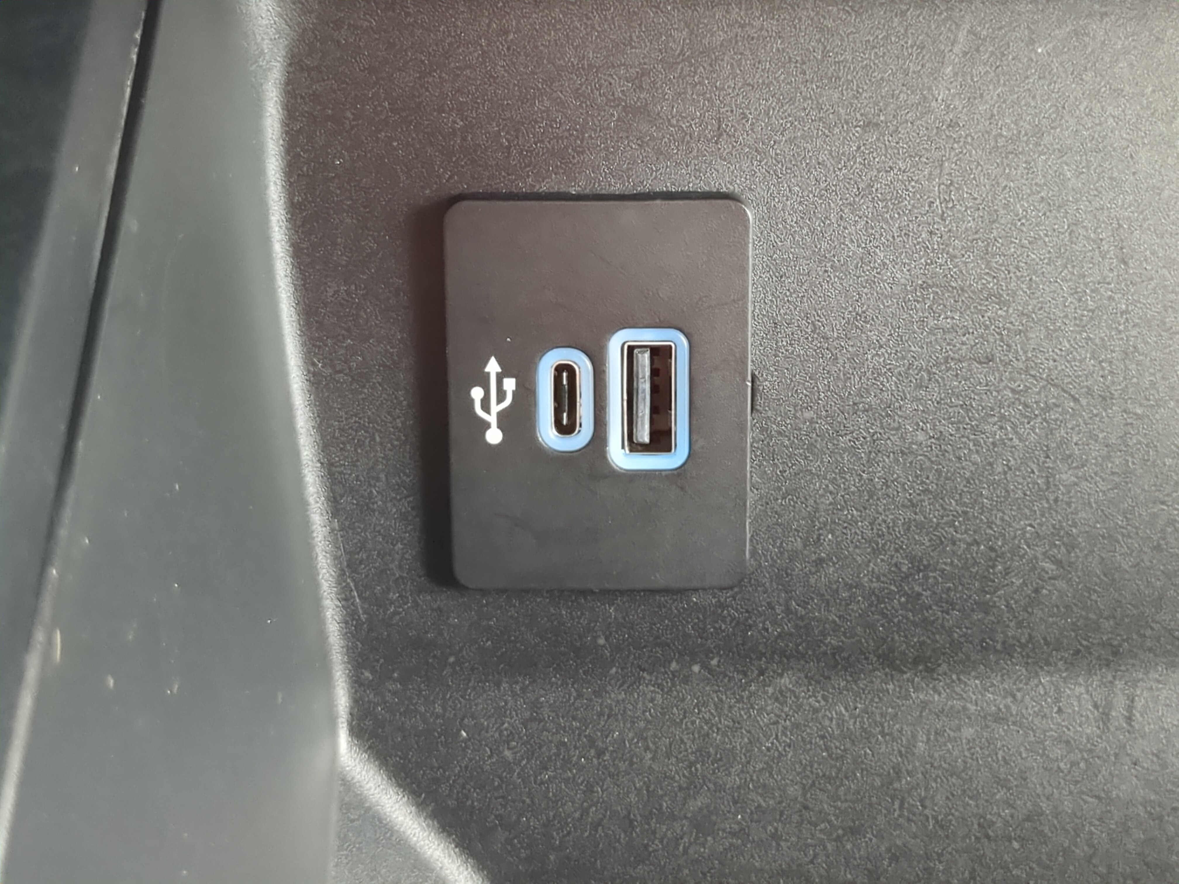 Certified 2025 Ford F250 XLT AWD/4WD image 19