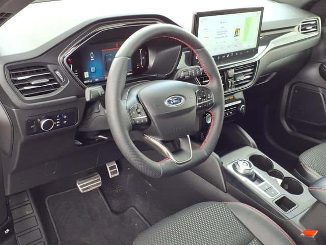 Certified 2024 Ford Escape ST-Line w/ Tech Pack #1 AWD/4WD image 14