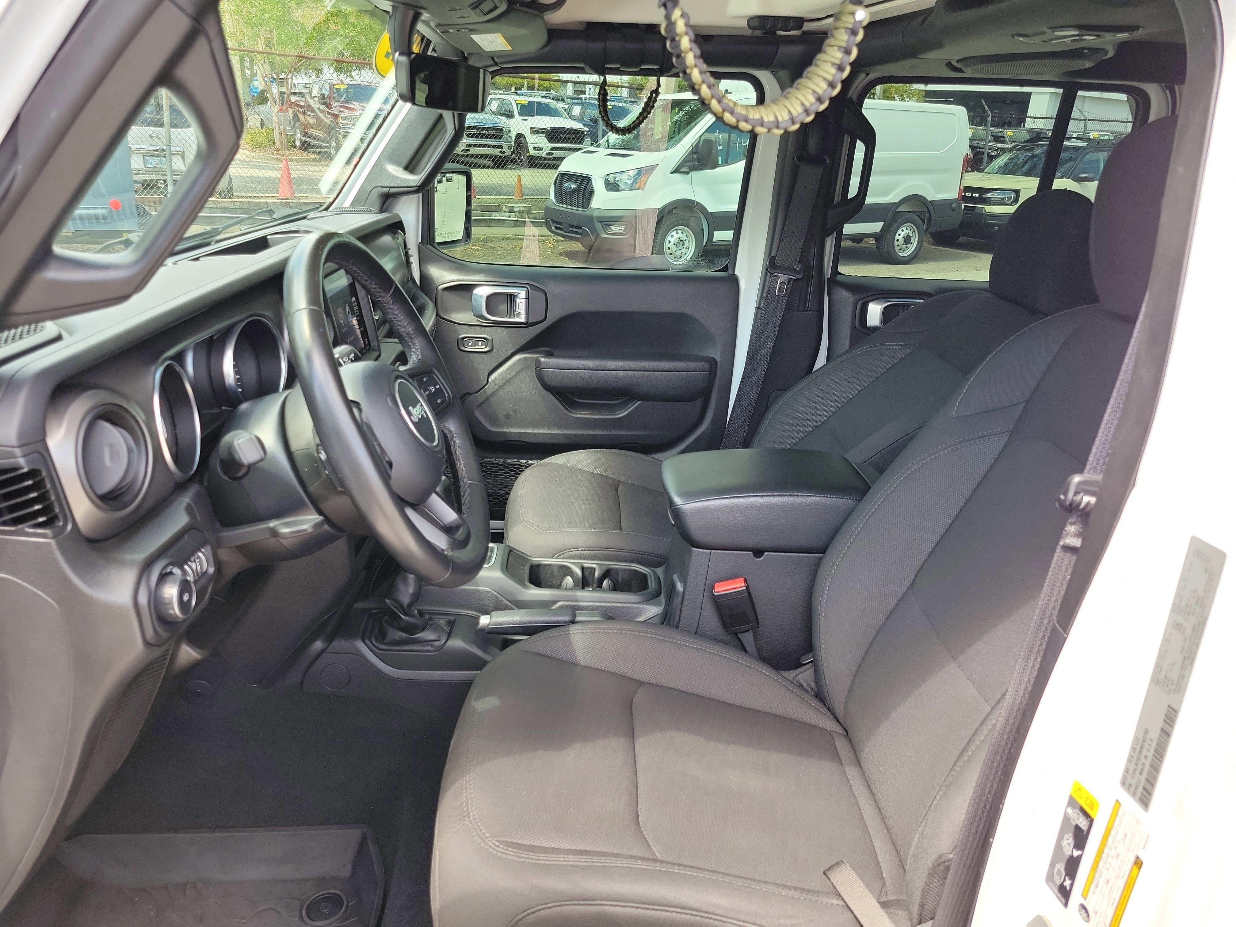 Used 2022 Jeep Wrangler Unlimited Sport image 9