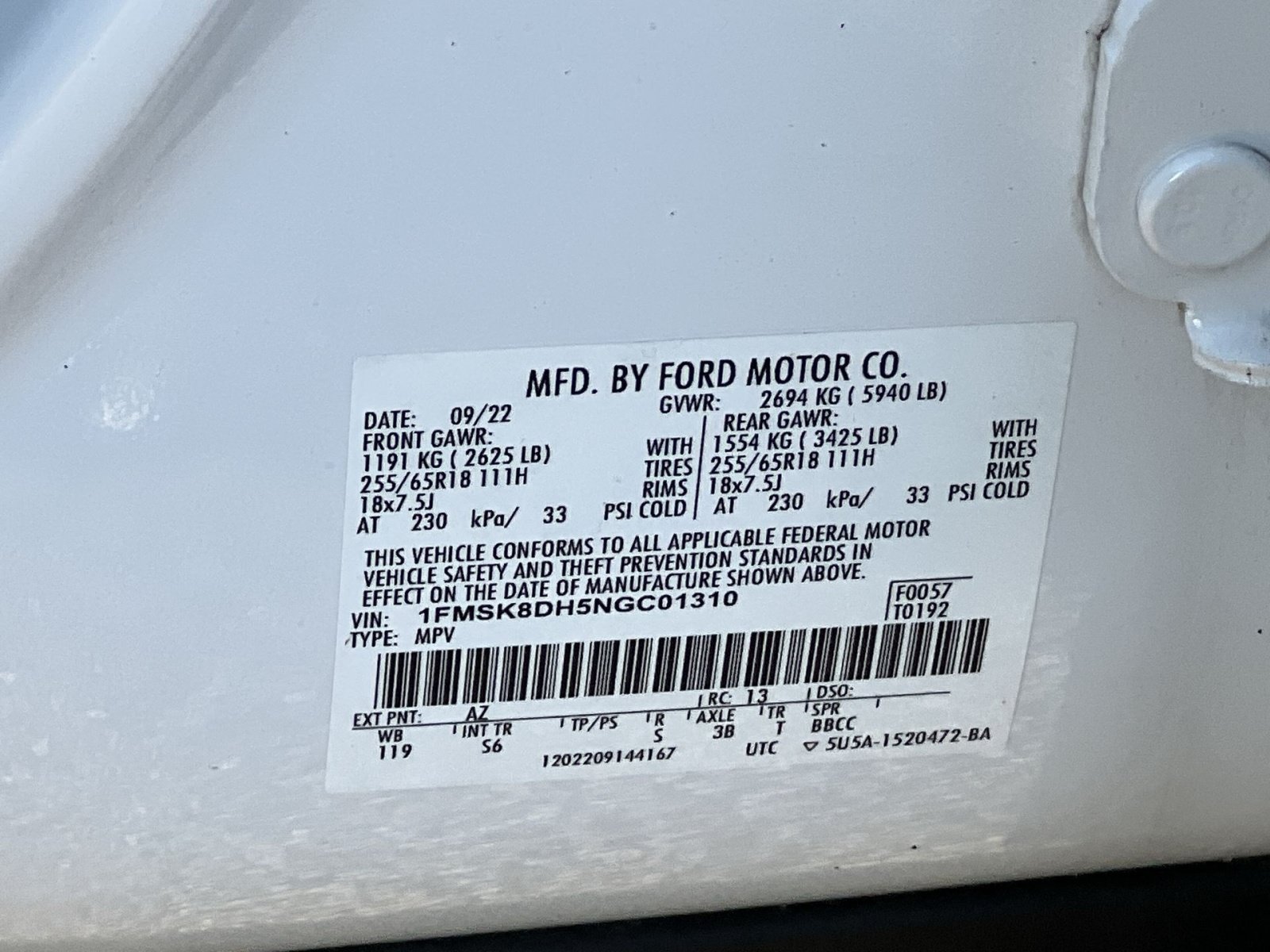 Certified 2022 Ford Explorer XLT w/ Equipment Group 202A AWD/4WD image 31
