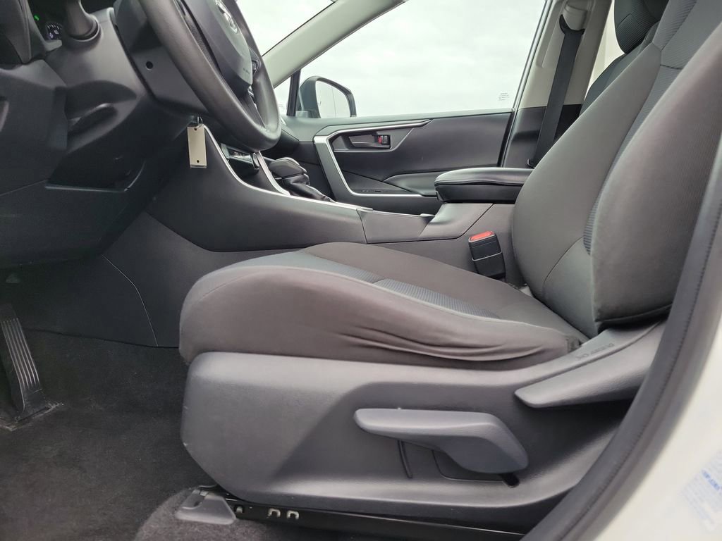 Used 2020 Toyota RAV4 LE w/ All Weather Liner Package image 18