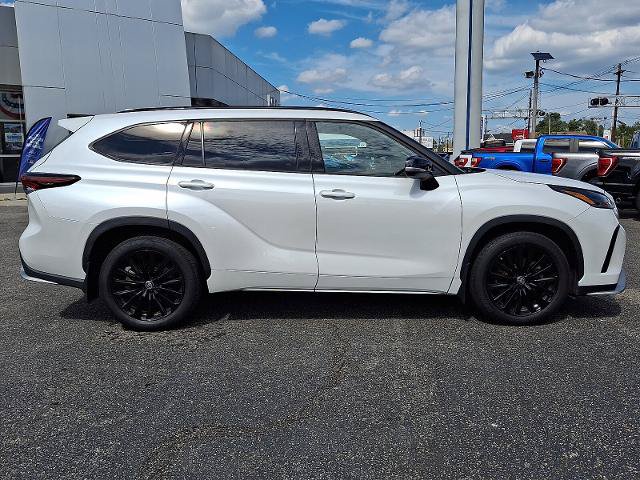 Used 2024 Toyota Highlander XSE AWD/4WD image 7