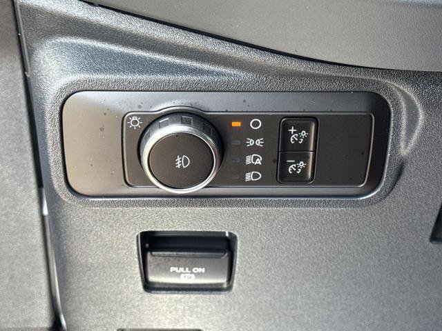 Certified 2026 Ford Bronco Badlands AWD/4WD image 17