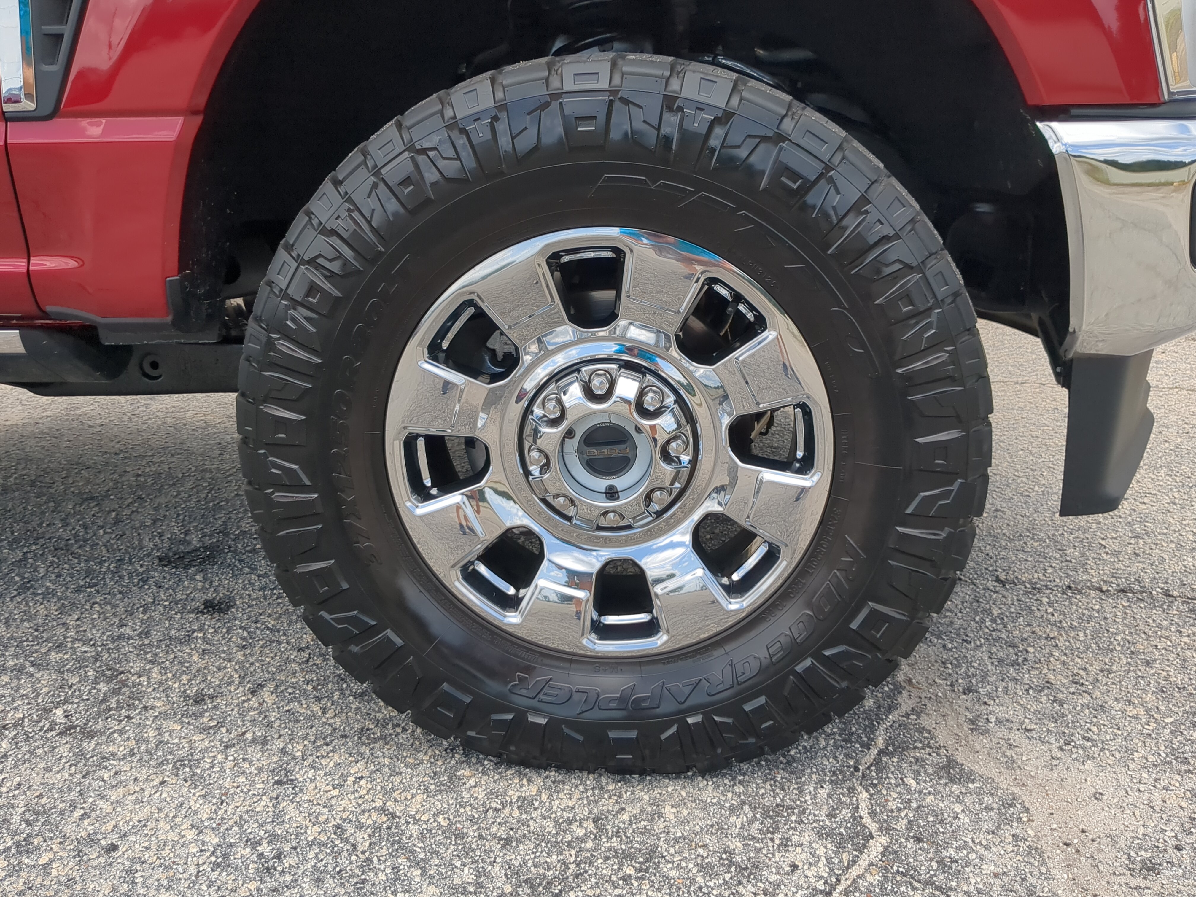 Certified 2025 Ford F250 Lariat w/ Lariat Ultimate Package AWD/4WD image 9