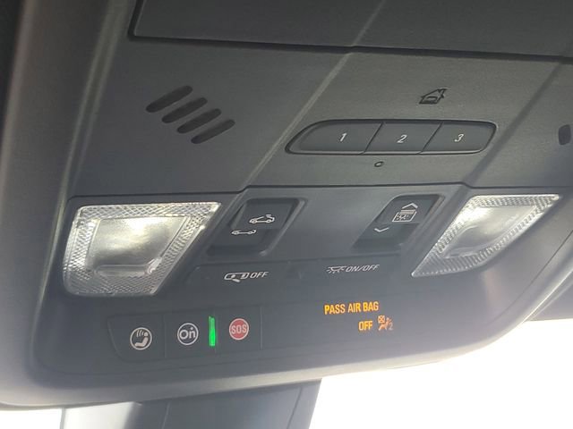 Used 2023 Cadillac XT6 Luxury image 24