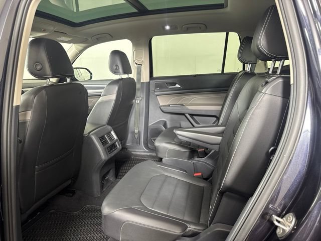 Used 2023 Volkswagen Atlas SEL Premium AWD/4WD image 12
