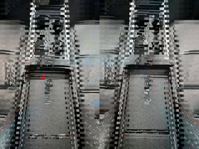 Certified 2023 Ford F250 Lariat w/ Black Appearance Package image 38