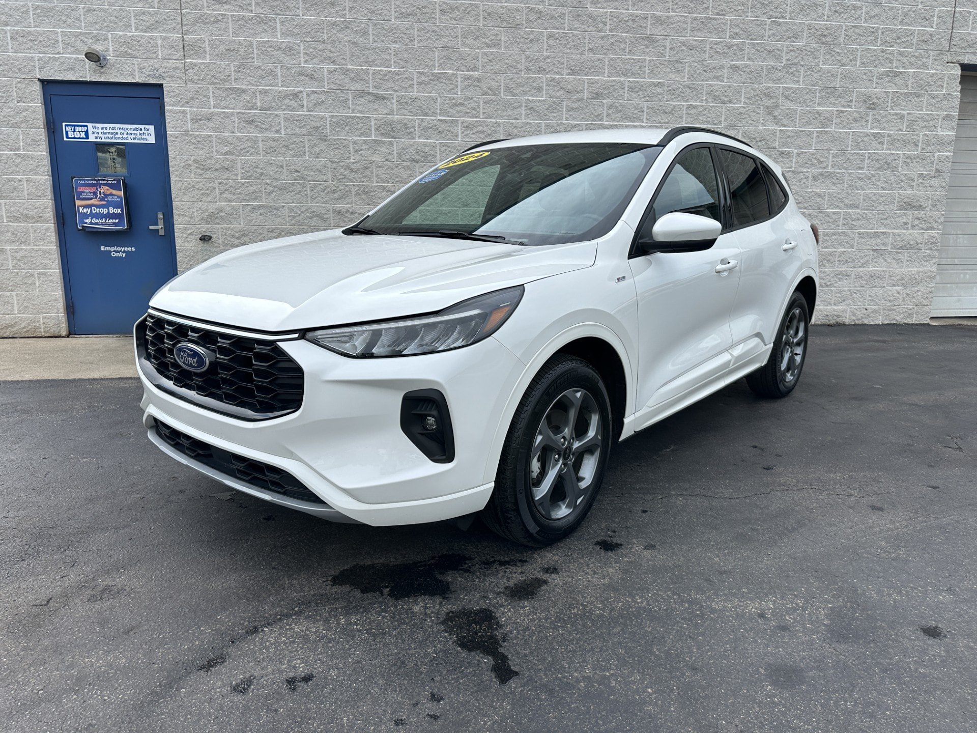 Certified 2024 Ford Escape ST-Line Select w/ Tech Pack #1
