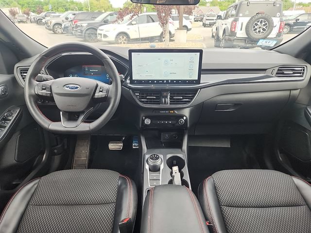 Certified 2023 Ford Escape ST-Line Select w/ Tech Pack #2 AWD/4WD image 8