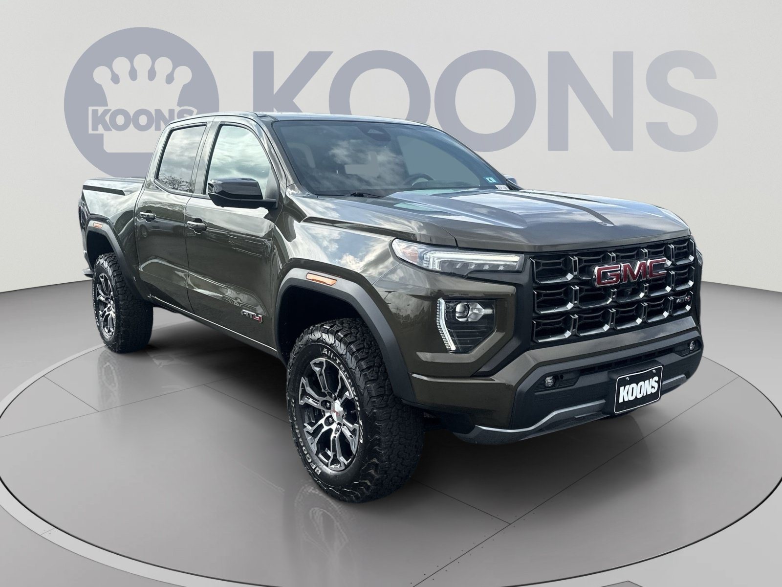 Used 2023 GMC Canyon AT4 w/ AT4 Premium Package AWD/4WD image 18