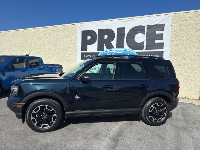 Certified 2023 Ford Bronco Sport Outer Banks AWD/4WD image 2