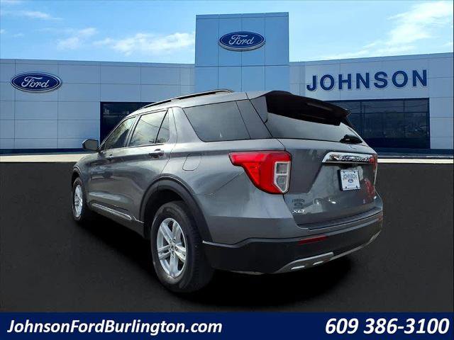 Certified 2023 Ford Explorer XLT w/ Equipment Group 202A image 5