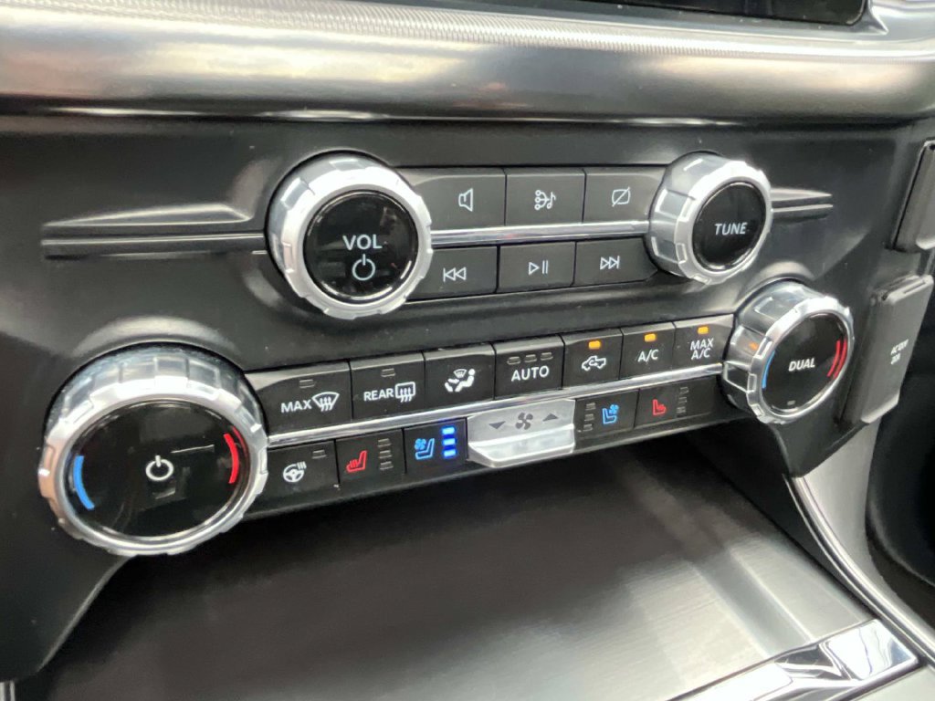 Certified 2024 Ford F150 Lariat w/ Equipment Group 502A High AWD/4WD image 41
