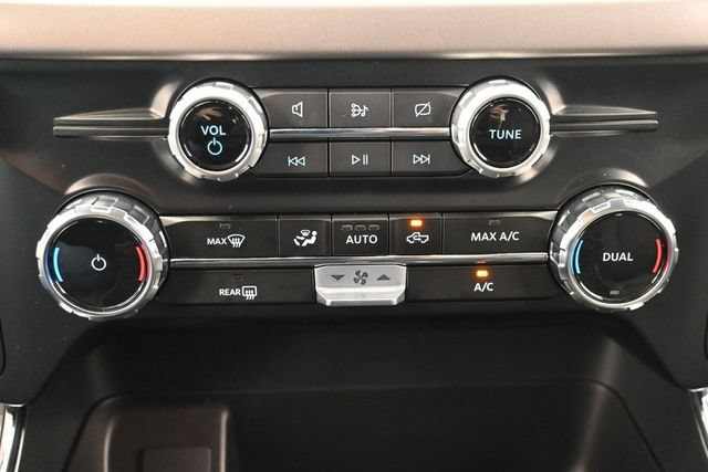 Certified 2024 Ford F150 XLT w/ FX4 Off-Road Package AWD/4WD image 23