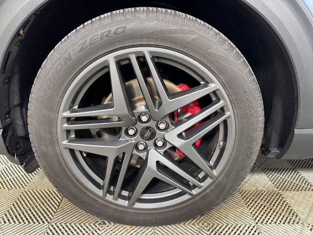 Certified 2025 Ford Explorer ST image 9