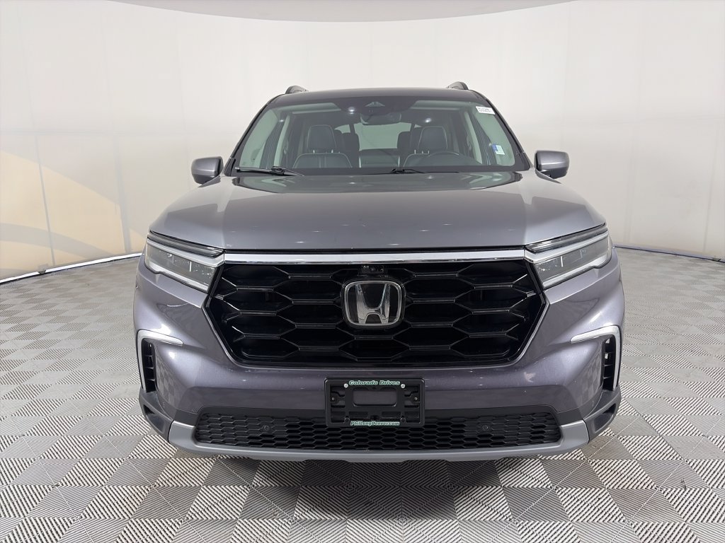 Used 2023 Honda Pilot Elite image 2
