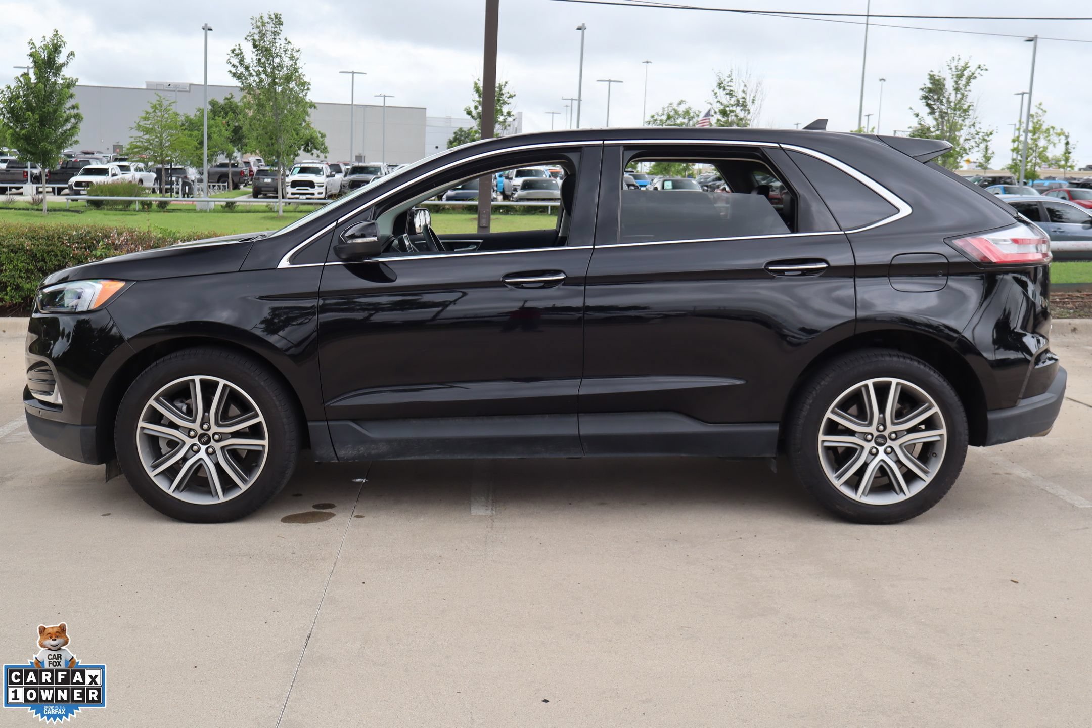 Certified 2024 Ford Edge Titanium w/ Equipment Group 301A AWD/4WD image 7