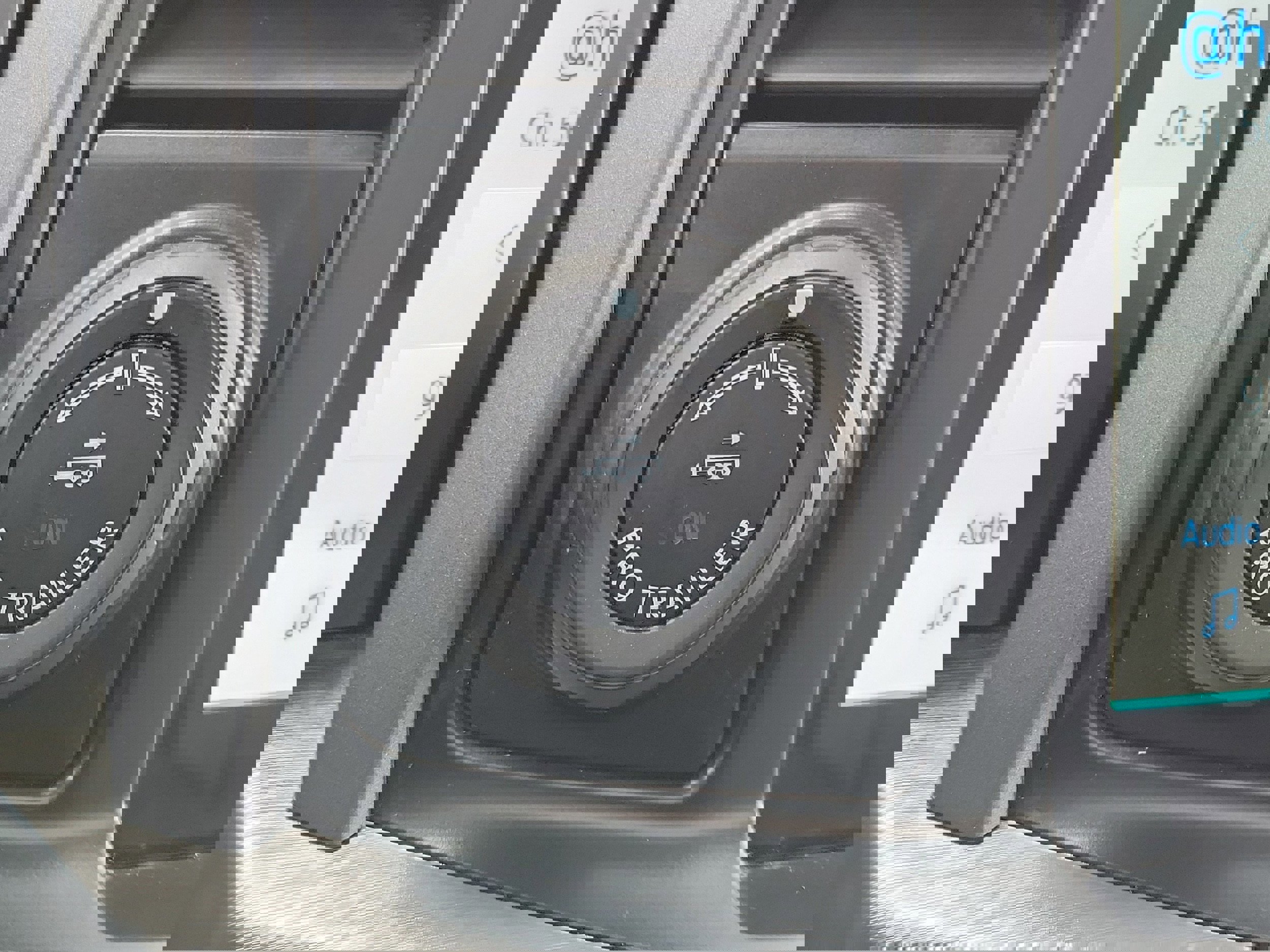 Certified 2021 Ford F150 Lariat w/ Equipment Group 502A High image 34