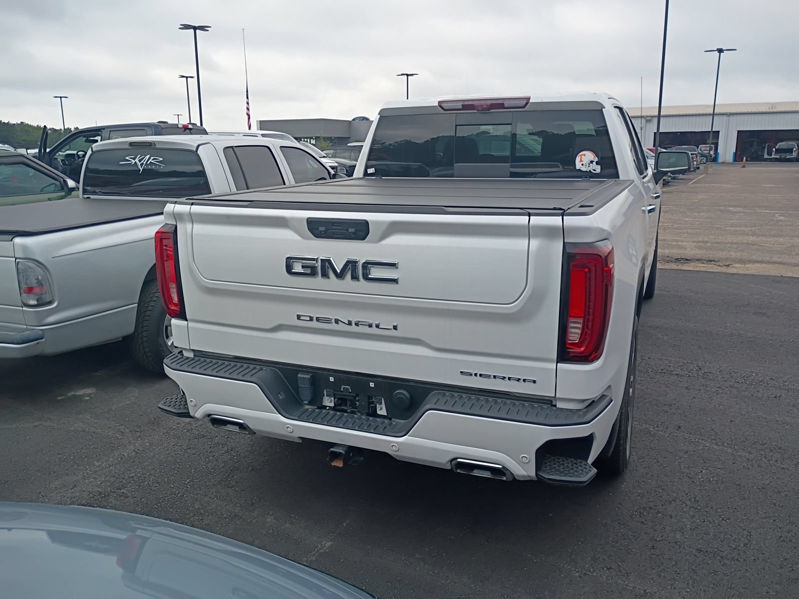 Used 2024 GMC Sierra 1500 Denali Ultimate AWD/4WD image 11