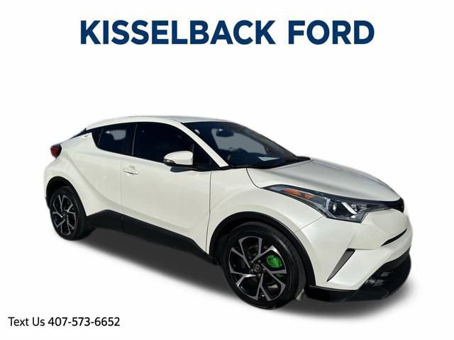 Used 2018 Toyota C-HR XLE image 7