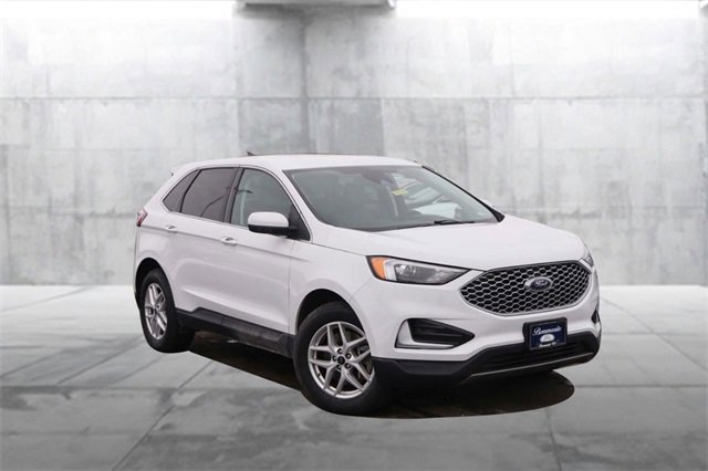 Certified 2024 Ford Edge SEL image 2