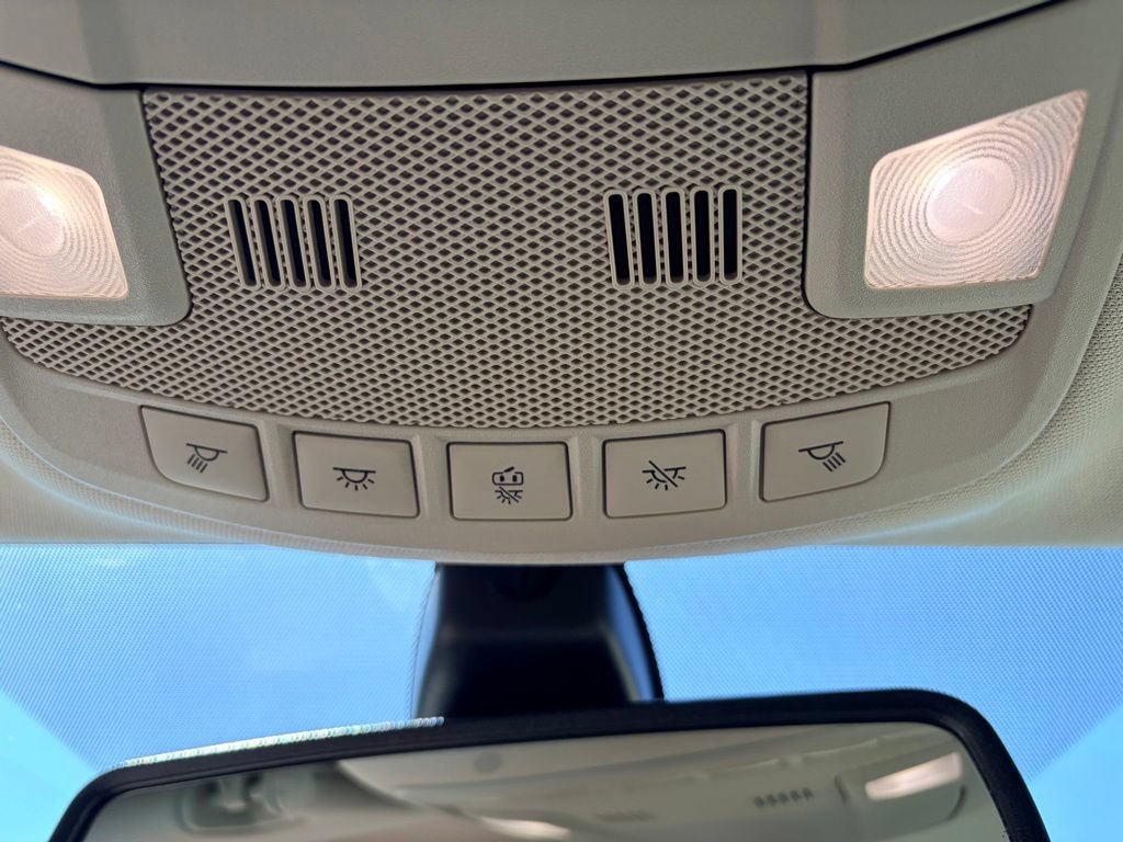 Certified 2017 Ford Fusion SE FWD image 18