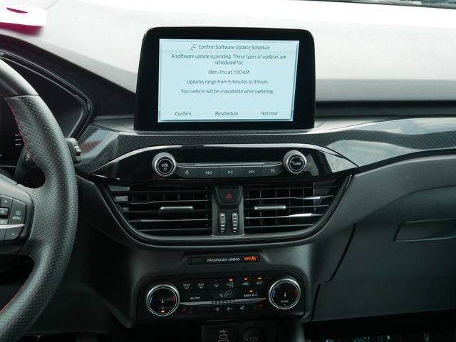 Certified 2024 Ford Escape ST-Line AWD/4WD image 10