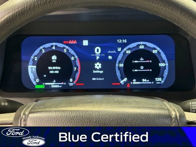 Used 2024 Toyota Tacoma TRD Off-Road AWD/4WD image 13