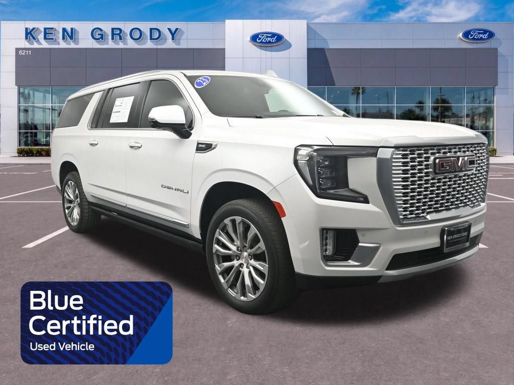 Used 2023 GMC Yukon XL Denali AWD/4WD image 1