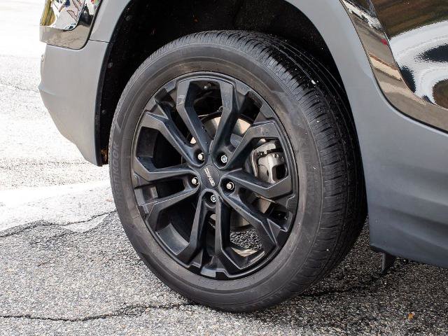 Used 2021 GMC Terrain SLE w/ Driver Convenience Package image 7