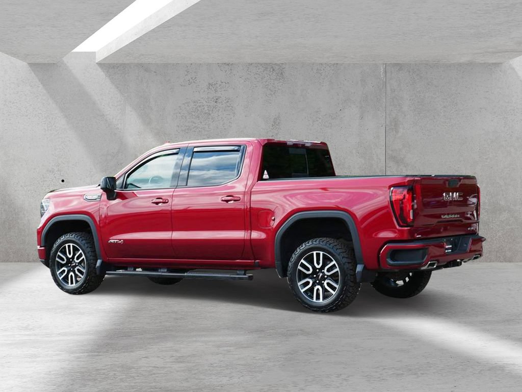 Used 2023 GMC Sierra 1500 AT4 w/ Technology Package AWD/4WD image 4
