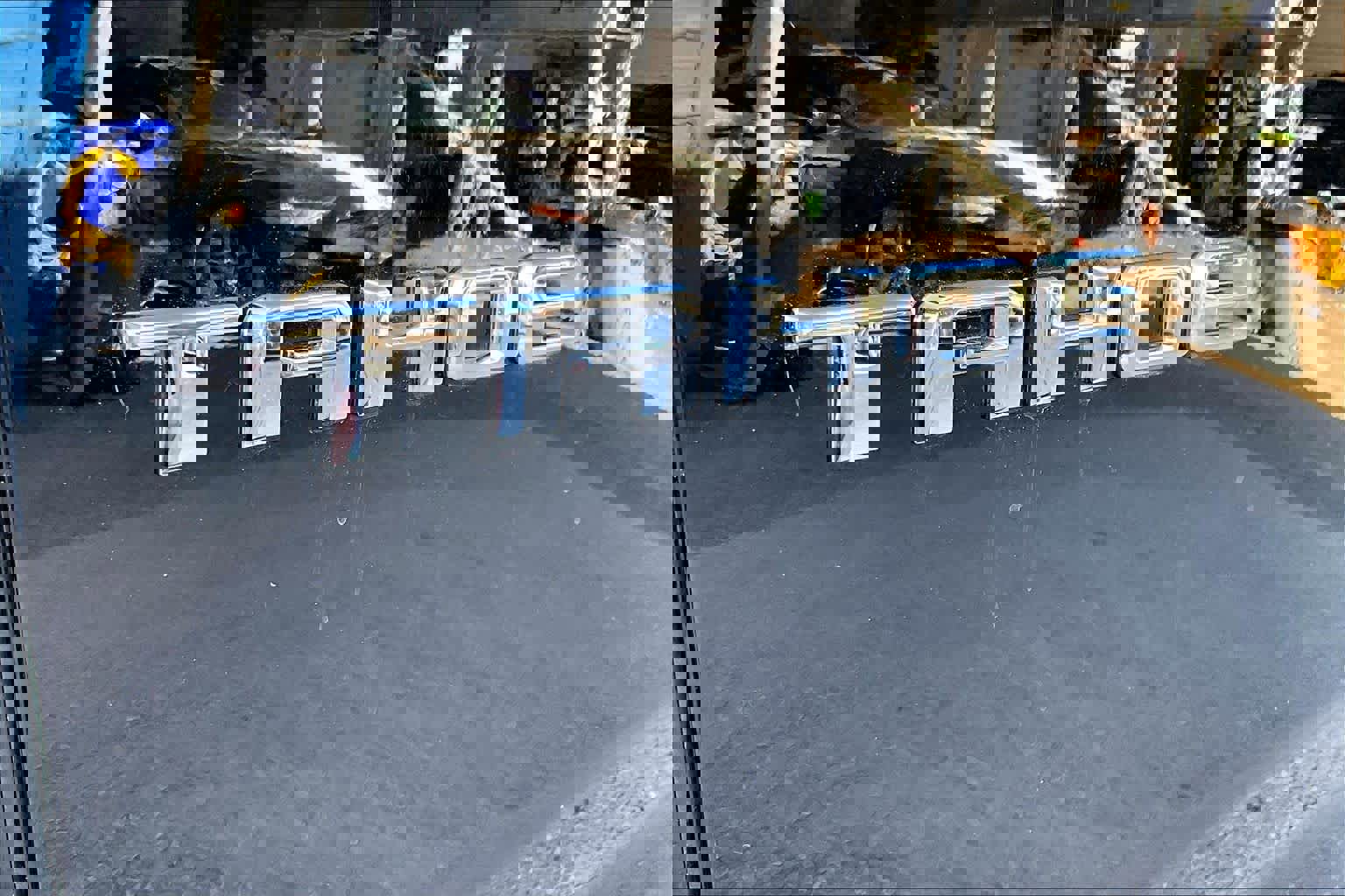 Used 2025 Chevrolet Tahoe LS image 9