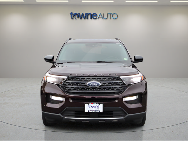 Certified 2023 Ford Explorer XLT w/ Equipment Group 202A AWD/4WD image 7