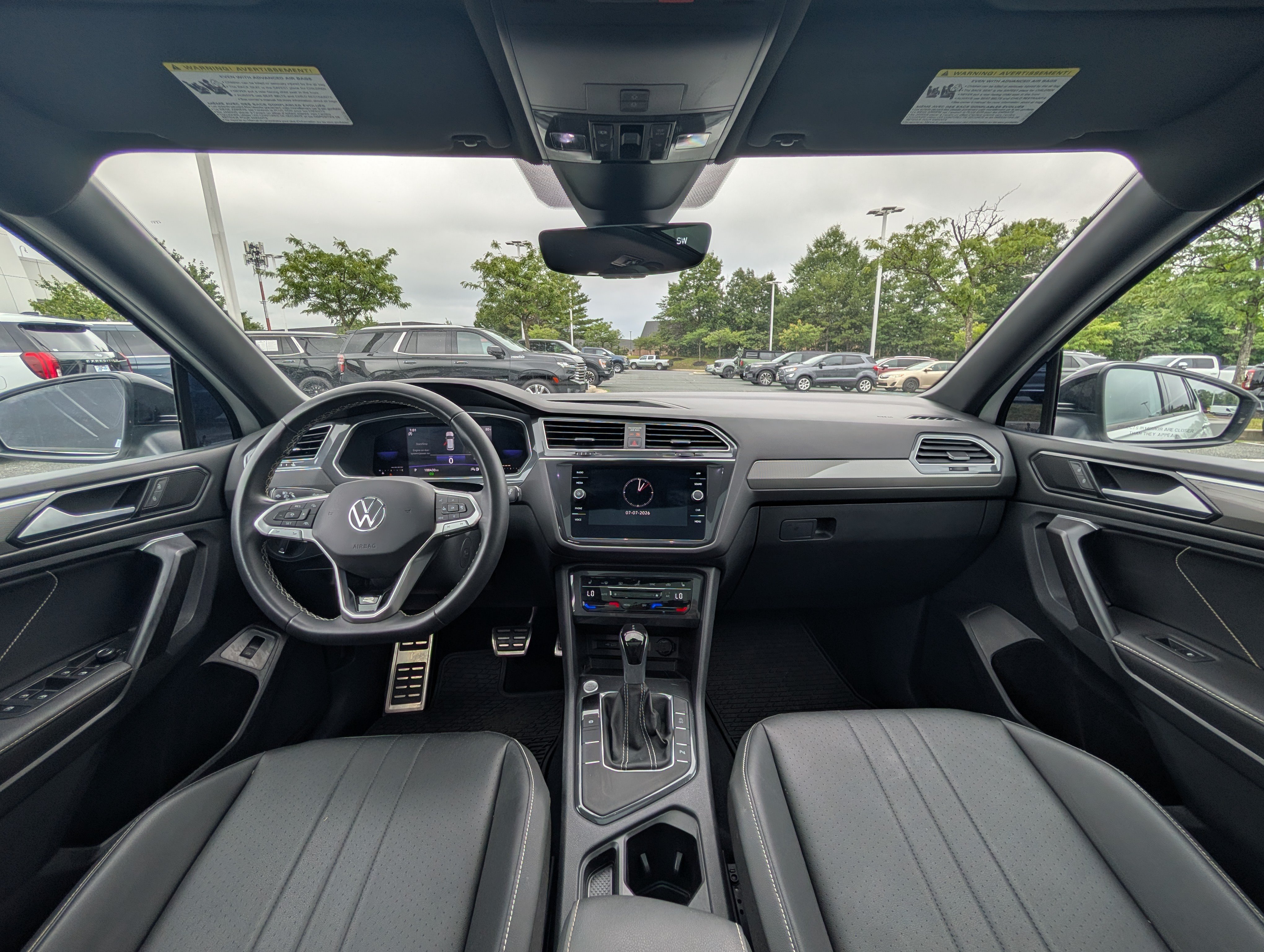 Used 2023 Volkswagen Tiguan SE R-Line FWD image 20