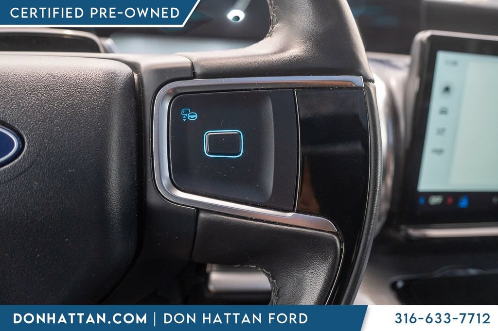 Certified 2025 Ford Expedition Platinum AWD/4WD image 11