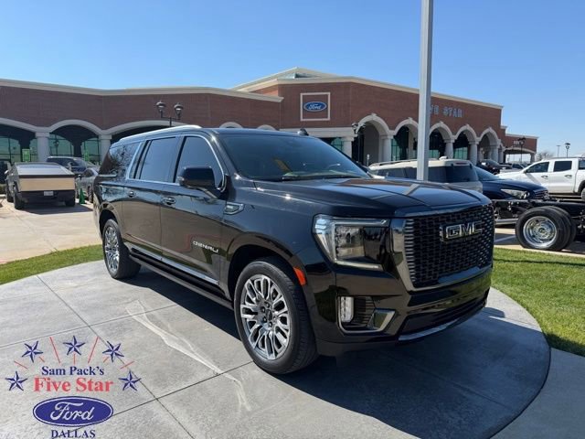 Used 2023 GMC Yukon XL Denali Ultimate image 4