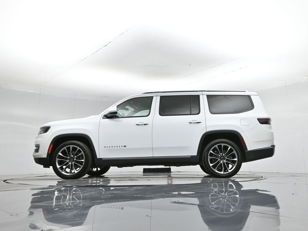 Used 2022 Jeep Wagoneer Series III w/ Premium Group I image 62